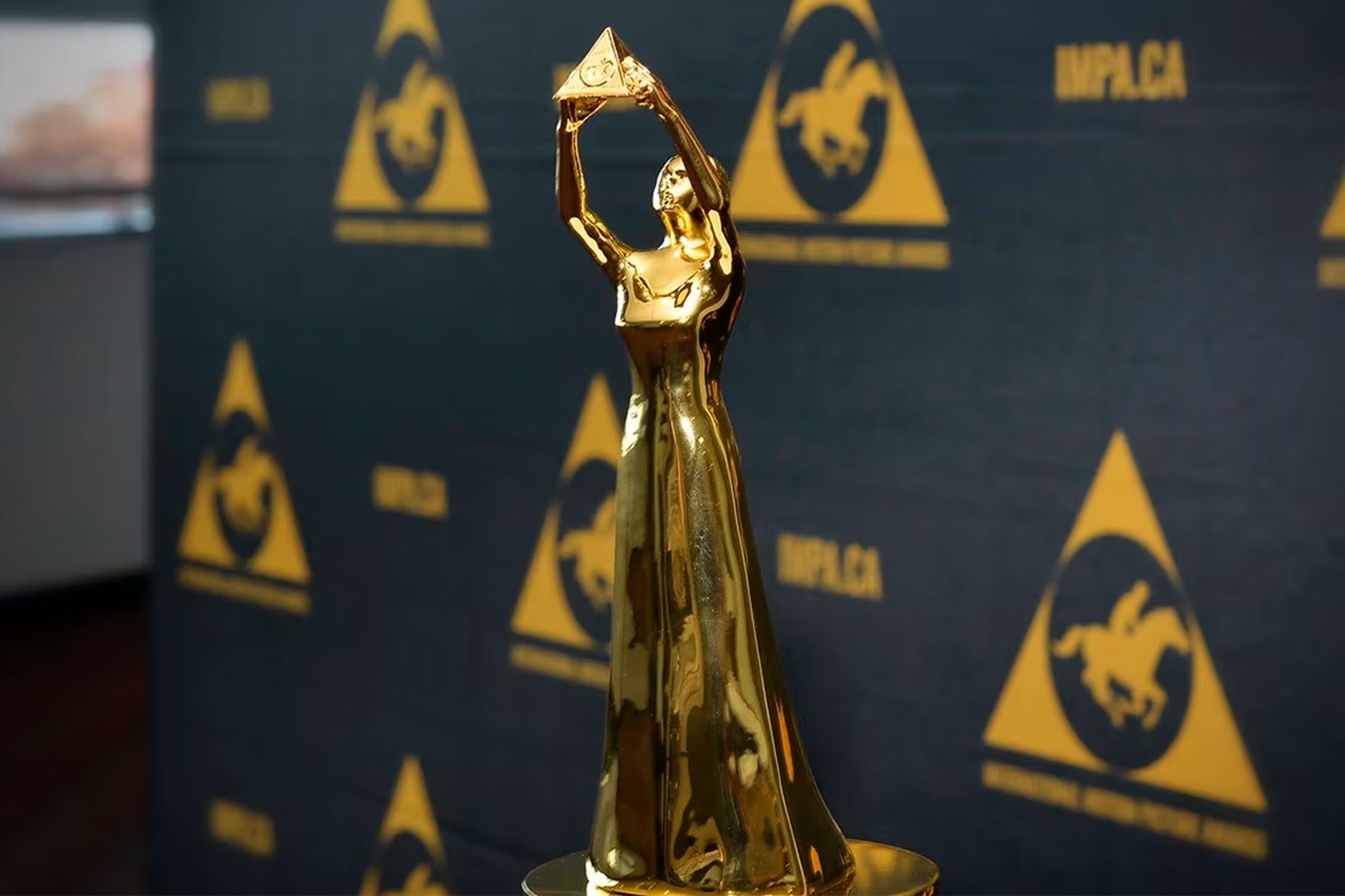 awards_impa.html